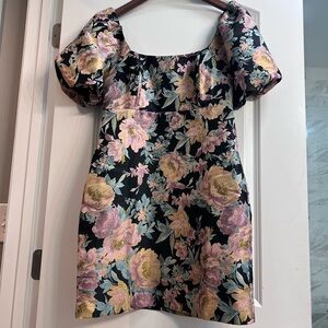 NWT- Socialite- black floral puffed sleeve dress- size M